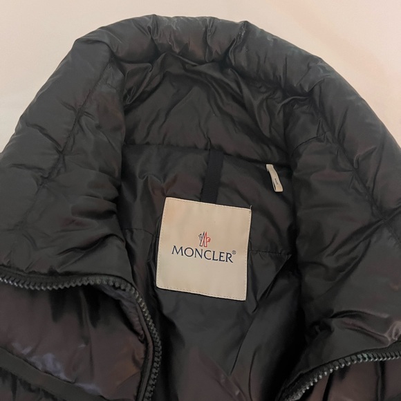 Moncler jacket - Picture 5 of 7